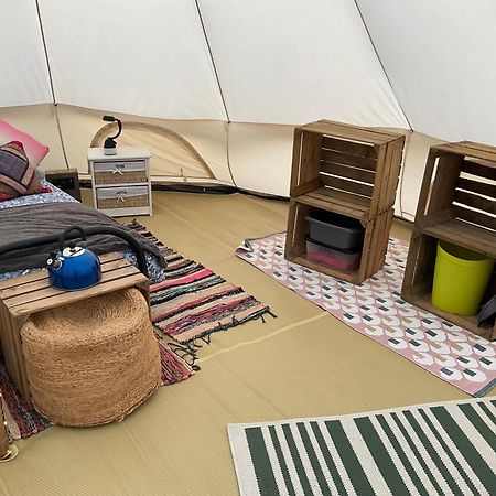 Glamping Meadow Bell Tent Stithians Exterior photo