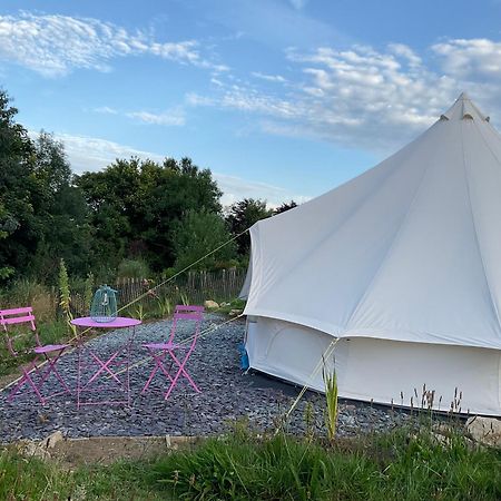 Glamping Meadow Bell Tent Stithians Exterior photo