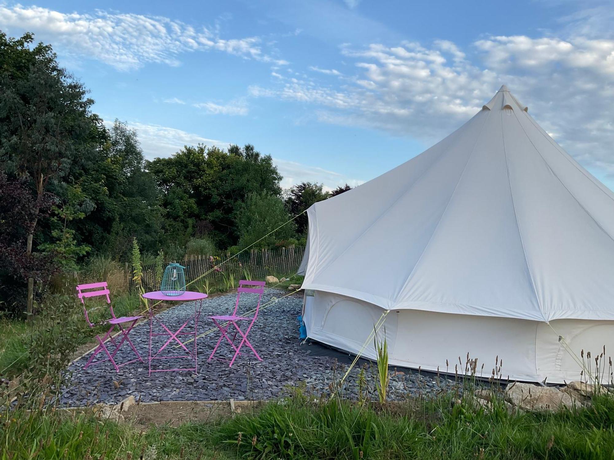 Glamping Meadow Bell Tent Stithians Exterior photo