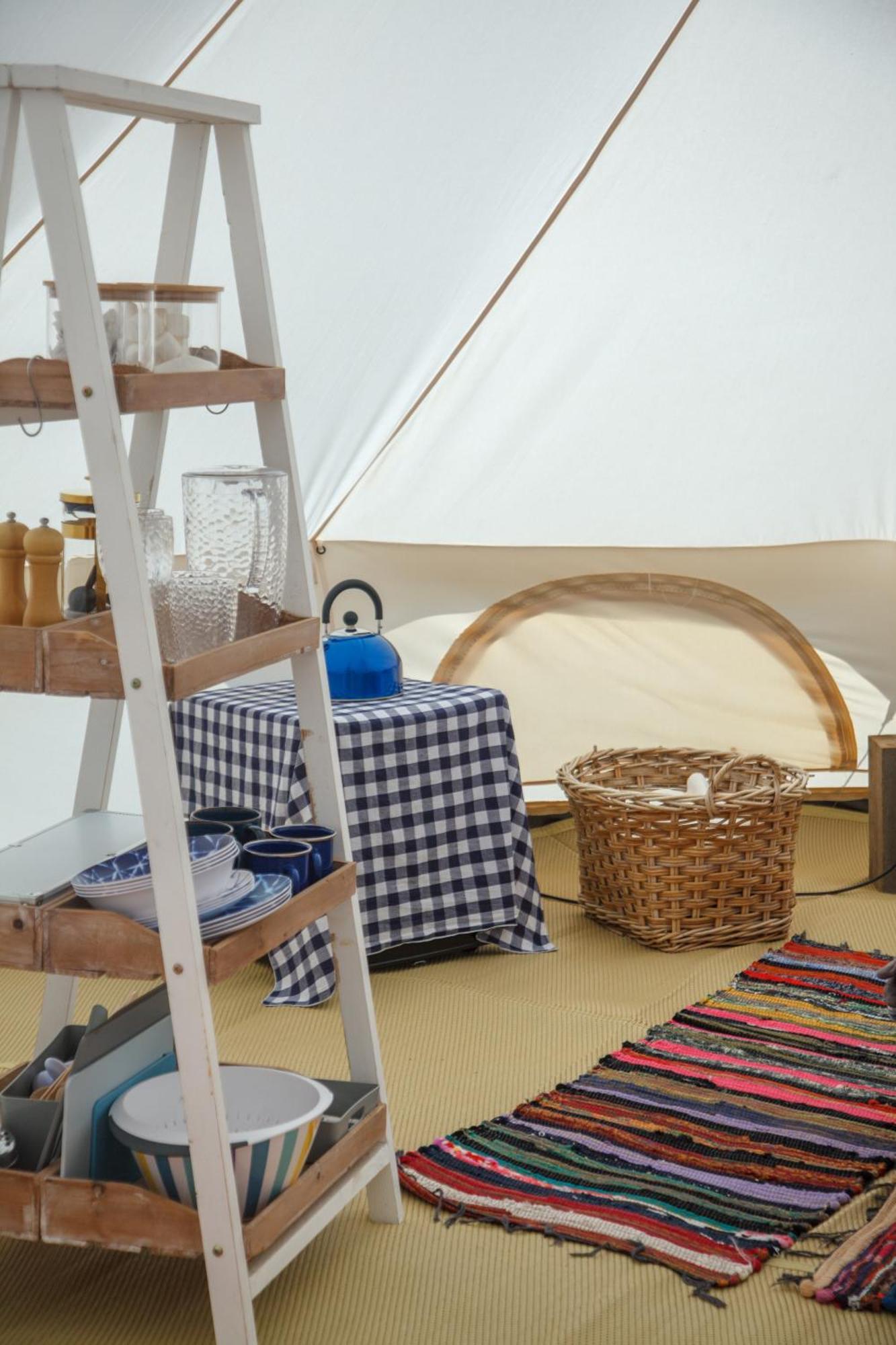 Glamping Meadow Bell Tent Stithians Exterior photo