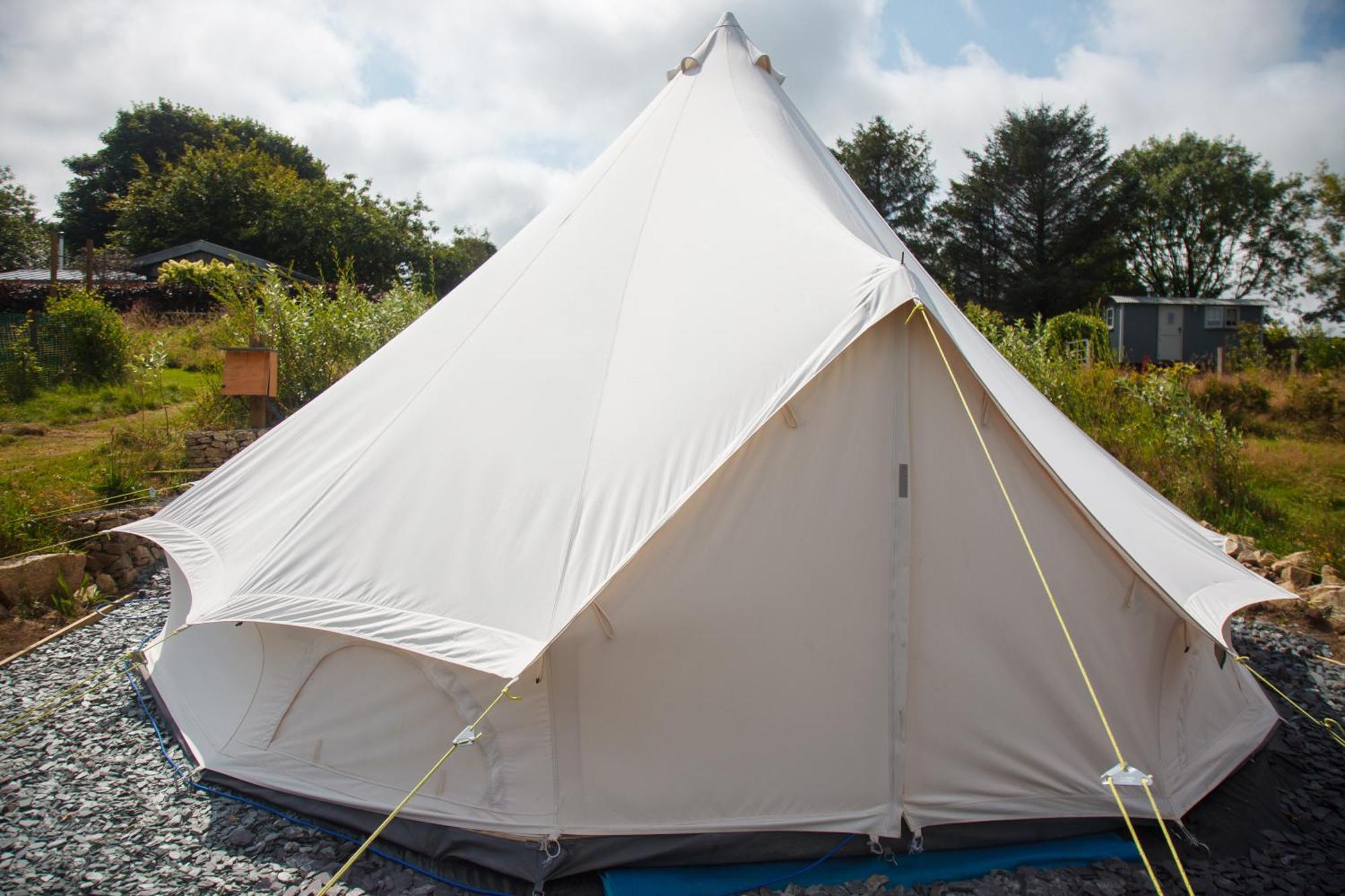 Glamping Meadow Bell Tent Stithians Exterior photo